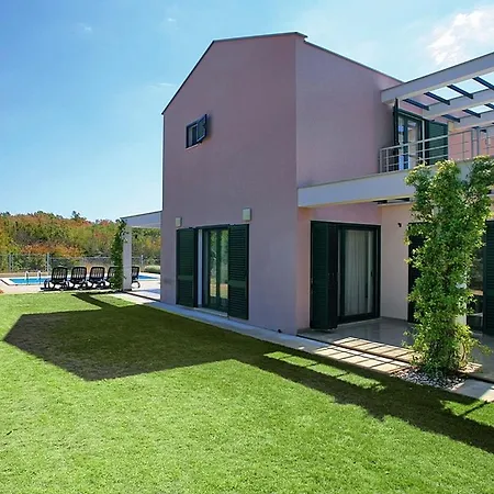Villa Mihelici Ii *